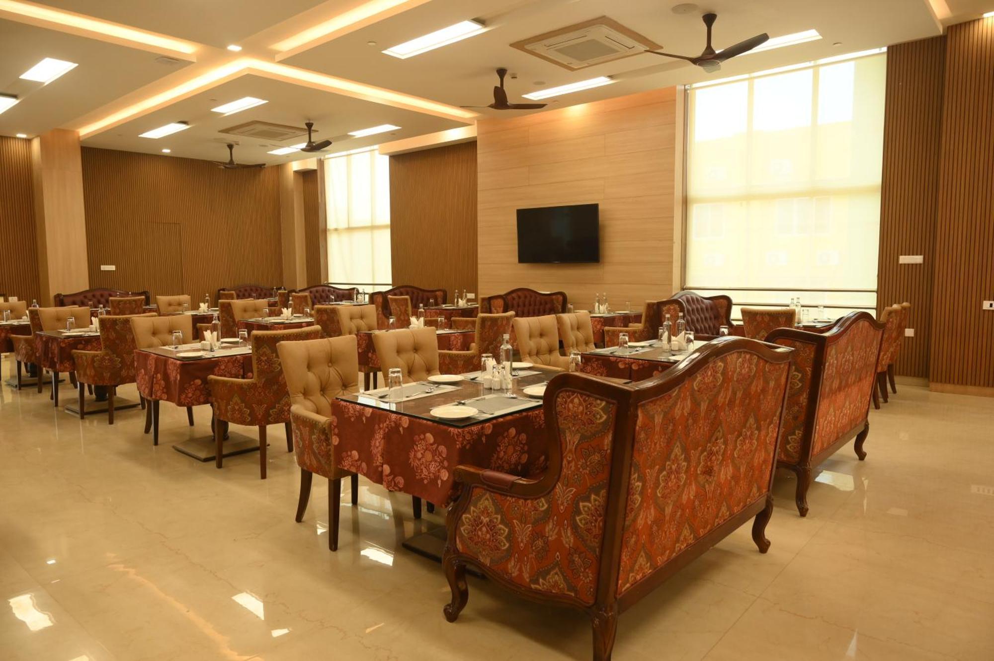 Mayfair World Cup Village Rourkela Экстерьер фото